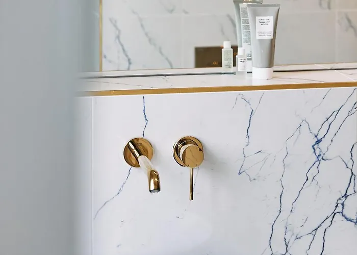 Tenuta Il Poggio - Luxury 4* Felegara