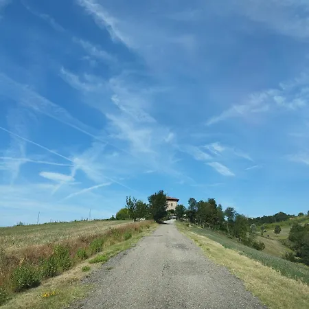 Tenuta Il Poggio - Luxury Alojamento de Acomodação e Pequeno-almoço Felegara