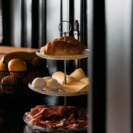 Alojamento de Acomodação e Pequeno-almoço Tenuta Il Poggio - Luxury 4*