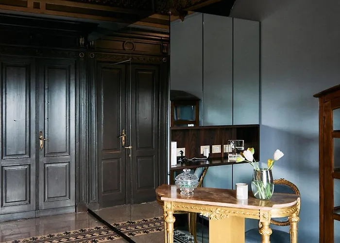 Tenuta Il Poggio - Luxury 4* Felegara